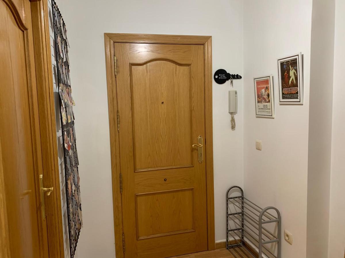 Hoster Cinema Verona Tomelloso Εξωτερικό φωτογραφία